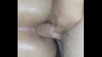 سكس جزائري يحط زبه كامل في طيز زوجة خالته و ينيكها نيج خلفي ممتع