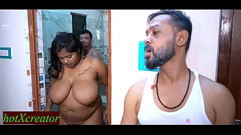 جنس هندي شرموطة مربربة بزازها كبار تتناك من عيلة جوزها ملط