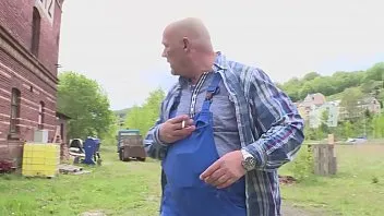 ست بيت بتتناك من جوزها و صاحبها بيبدله عليها نيك سكس اوروبا